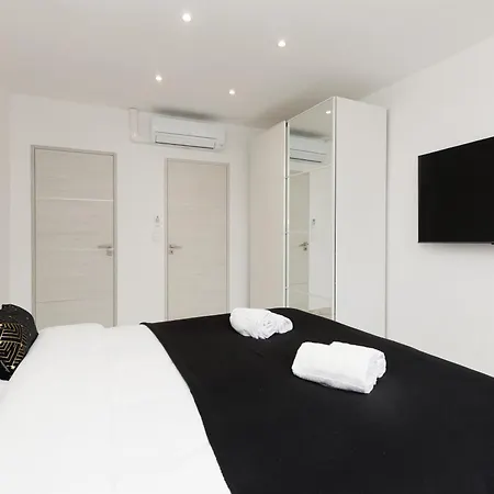 Romy Yourhosthelper Apartment *